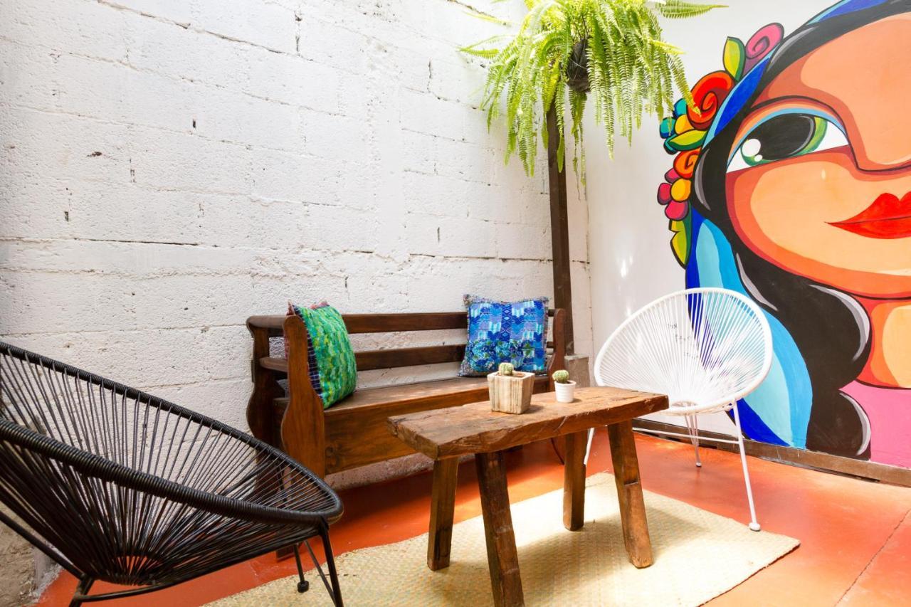 Bed and Breakfast Casa Tamarindo Antigua Exterior foto