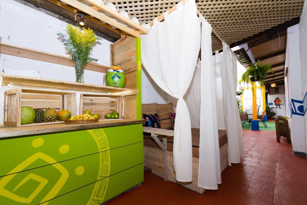 Bed and Breakfast Casa Tamarindo Antigua Exterior foto