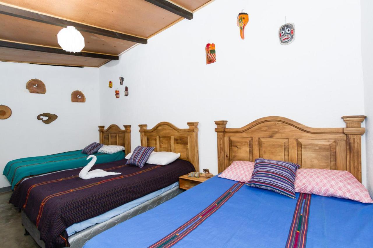 Bed and Breakfast Casa Tamarindo Antigua Exterior foto