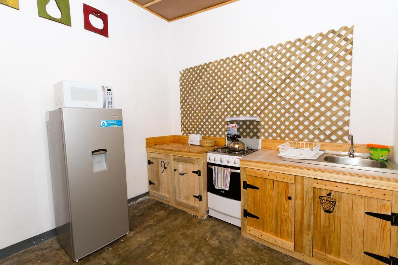 Bed and Breakfast Casa Tamarindo Antigua Exterior foto