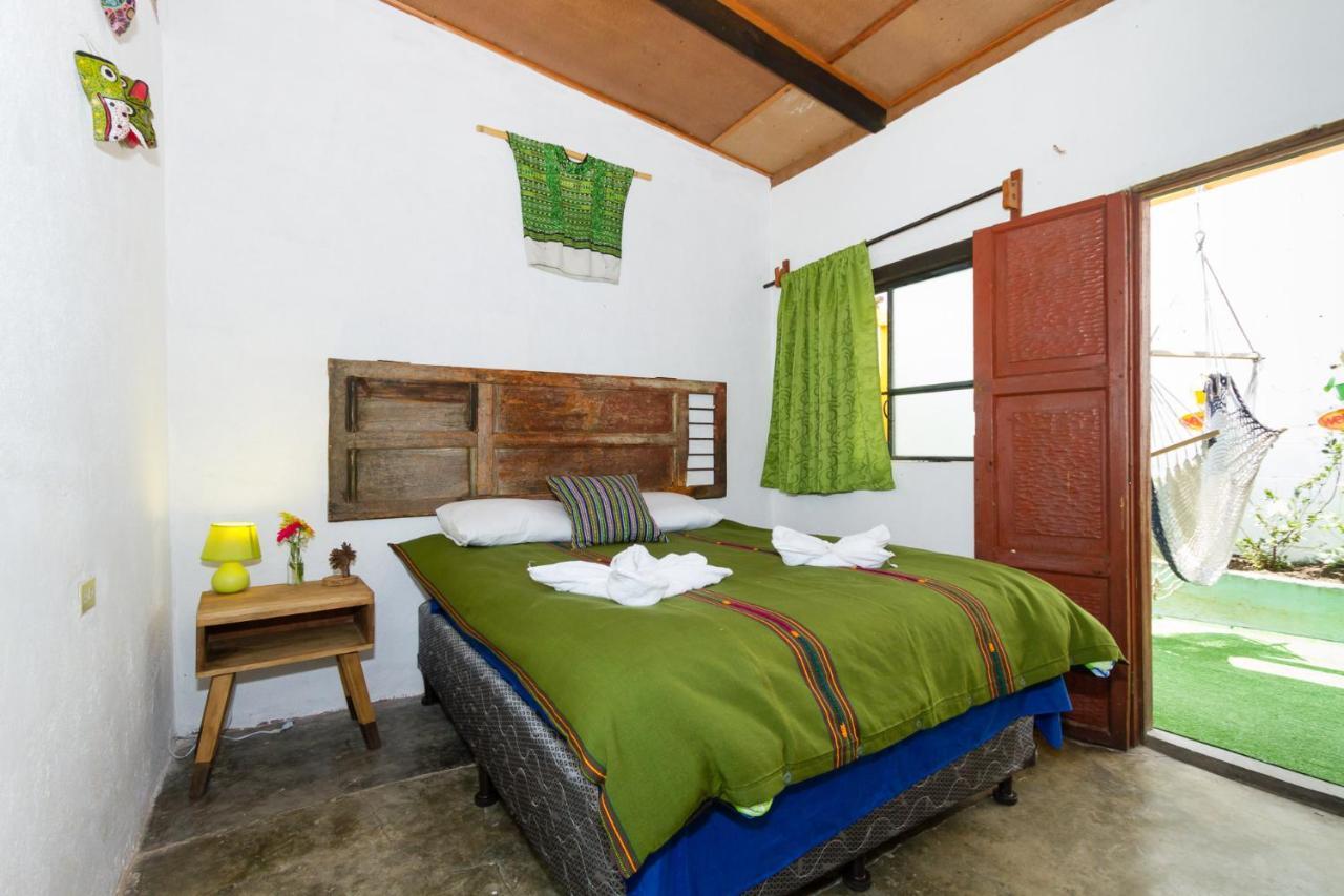 Bed and Breakfast Casa Tamarindo Antigua Exterior foto